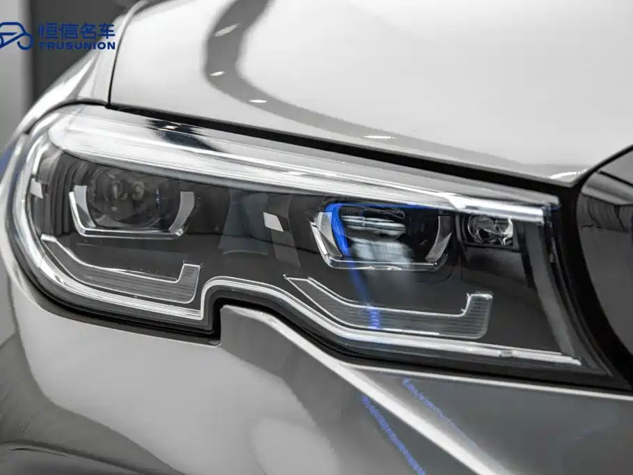 BMW 3 Series — миниатюра 10