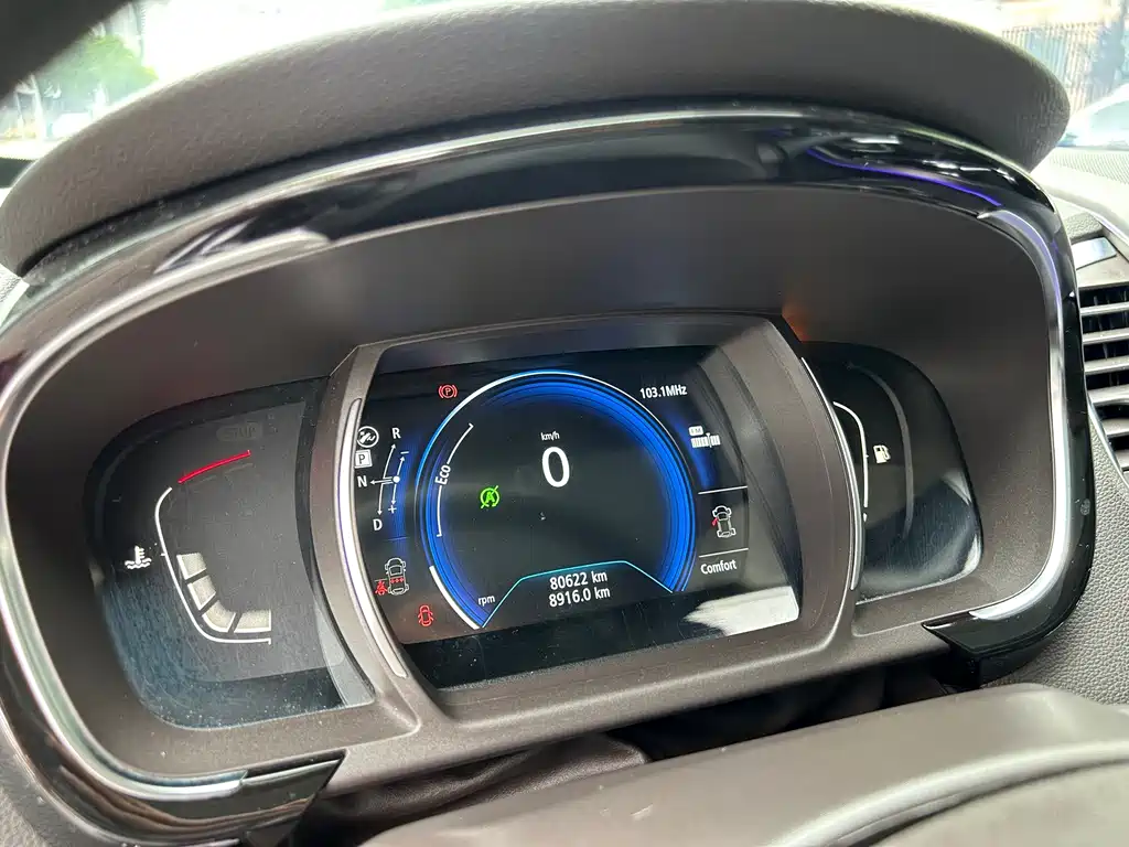 Renault Espace — миниатюра 16