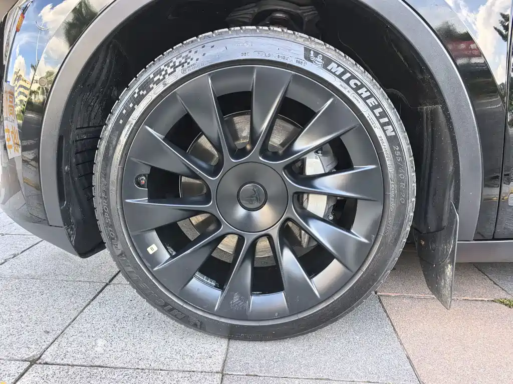 Tesla Model Y — фотографии объявления, Фото 19