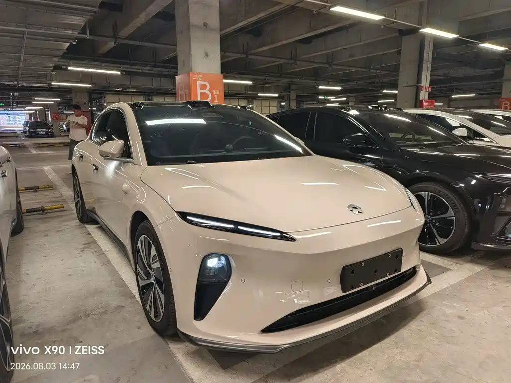 NIO ET5 — миниатюра 3