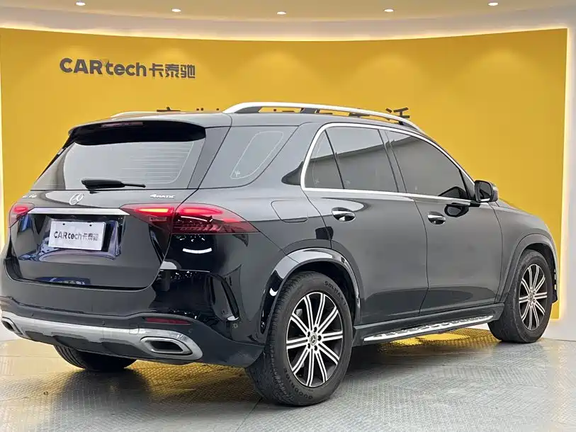 Mercedes-Benz GLE (Import) — миниатюра 4