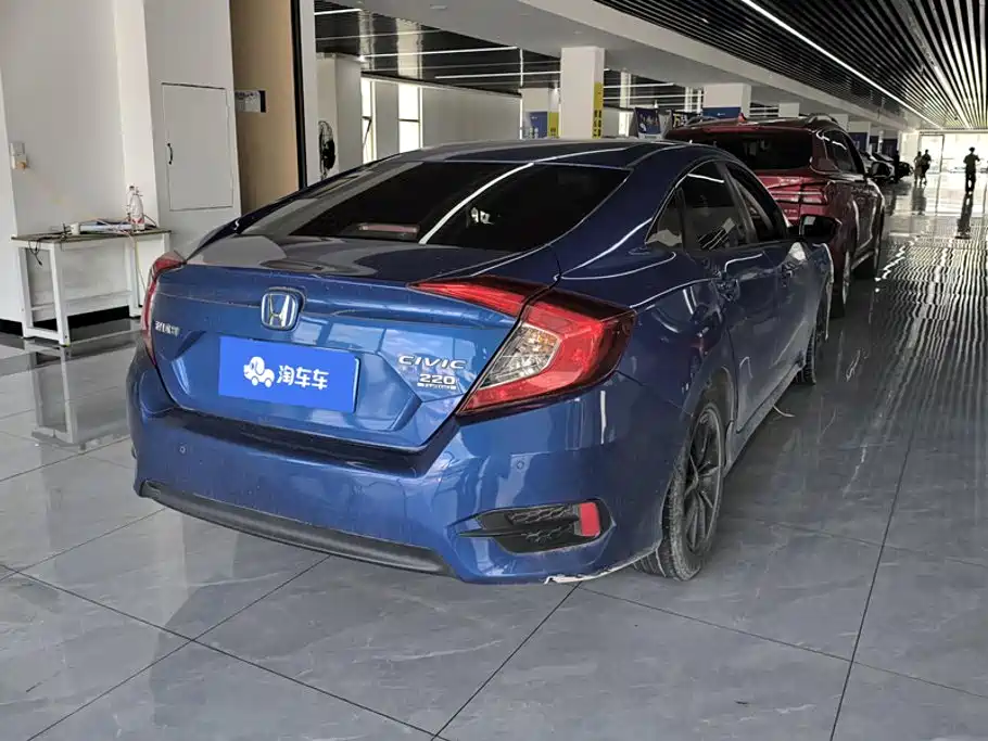 Honda Civic — миниатюра 3