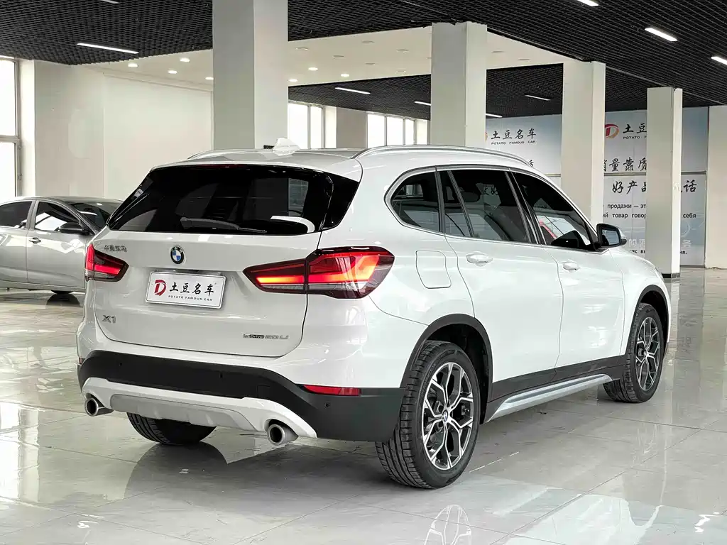 BMW X1 2022 sDrive20Li Fashion