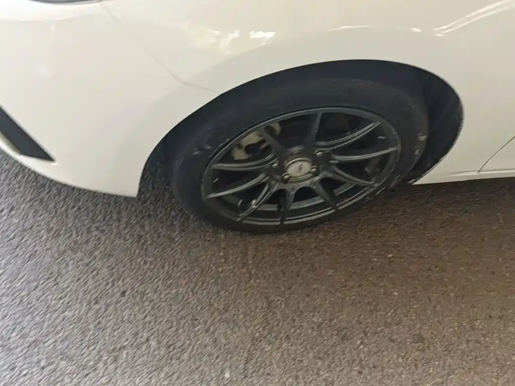 Mazda 3 Axela — миниатюра 23