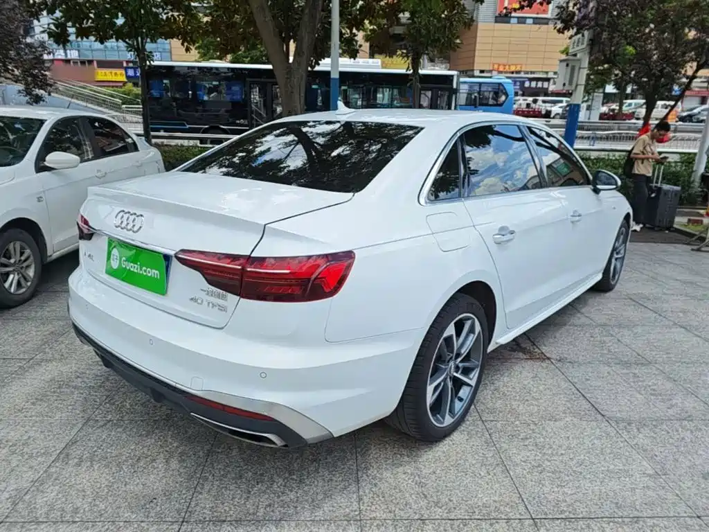 Audi A4L — миниатюра 7