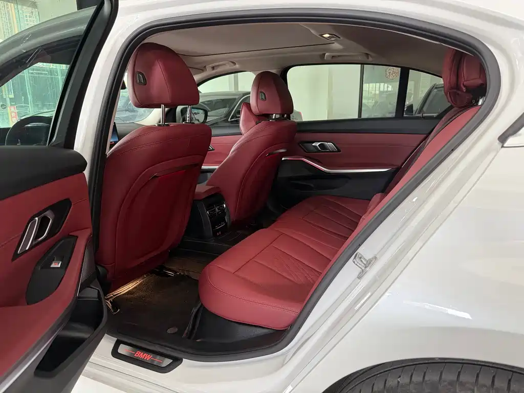 BMW i3 — миниатюра 6