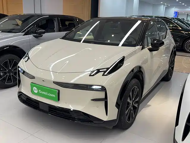 Zeekr X 2025