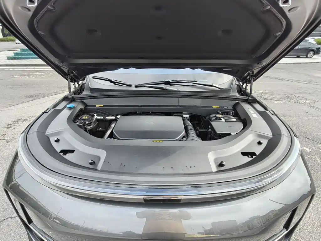 Li Auto Li L9 — миниатюра 10