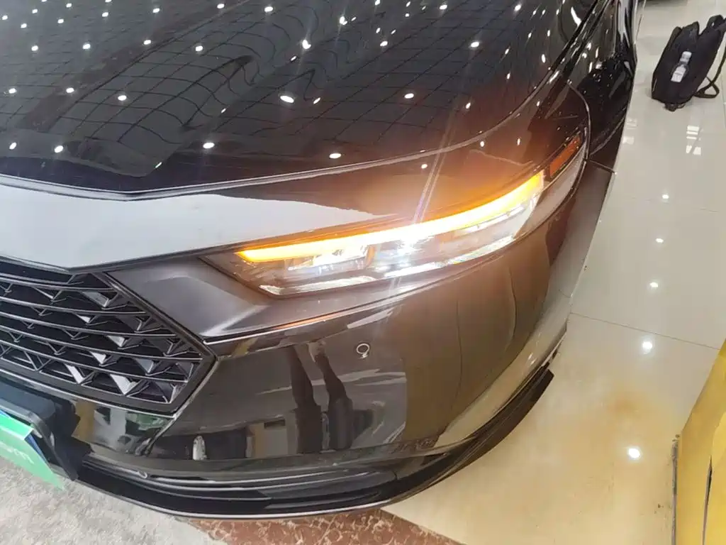 Honda Accord — миниатюра 24