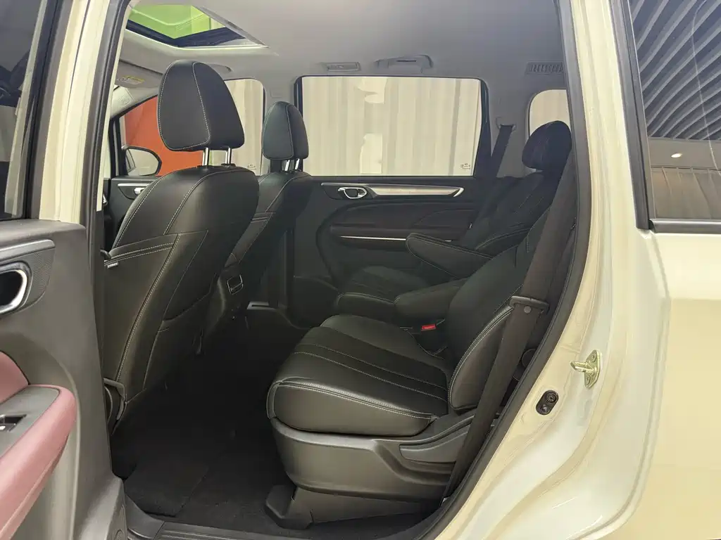 GAC Motor Trumpchi M6 — миниатюра 8
