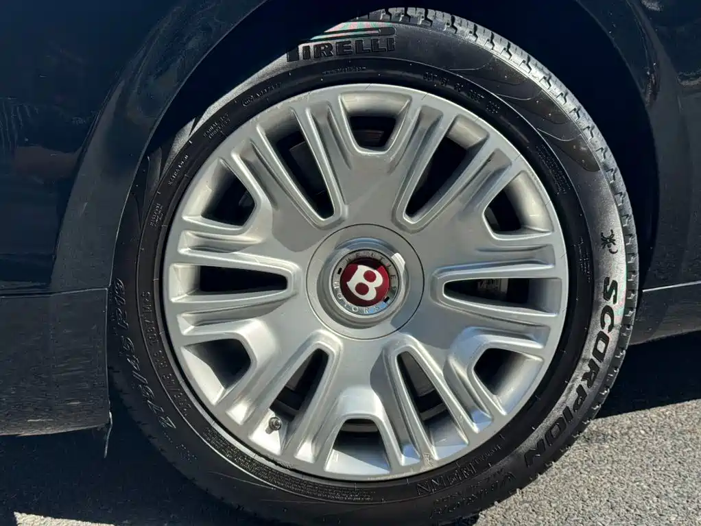 Bentley Flying Spur 2016 4.0T V8 Standard