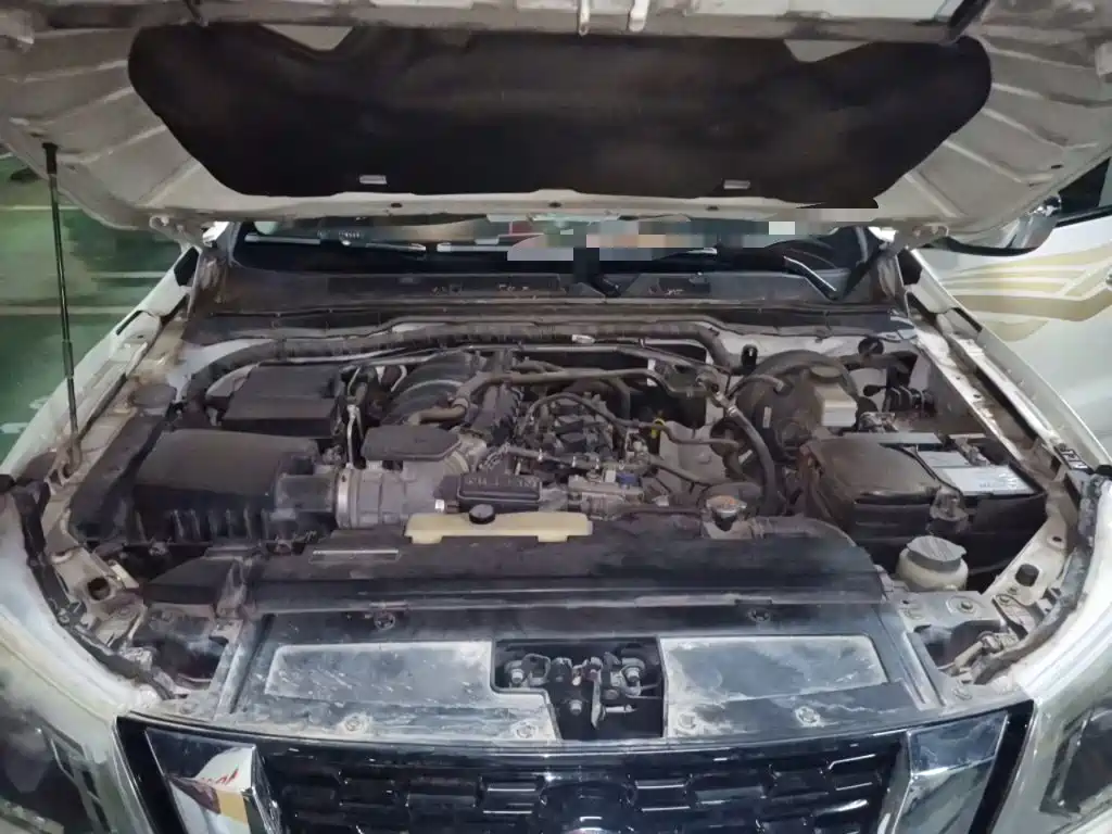 Nissan Terra — миниатюра 11