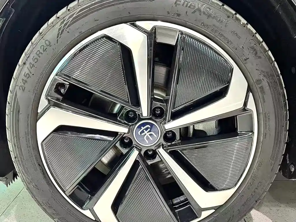 BYD Song L EV L EV 2024 662km