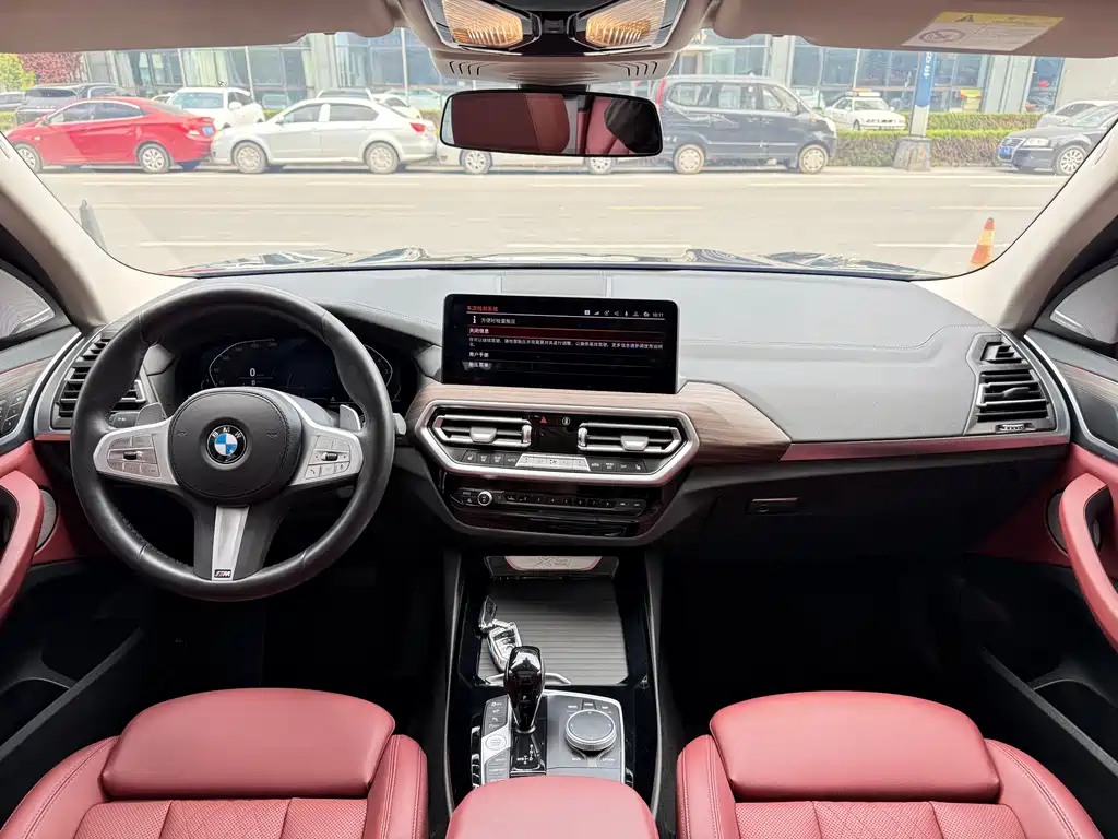 BMW X3 — миниатюра 9
