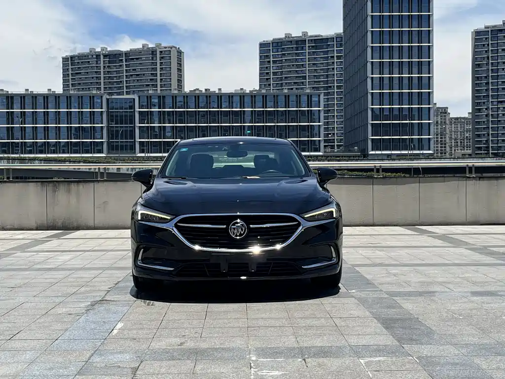 Buick LaCrosse 2021 652T Luxury