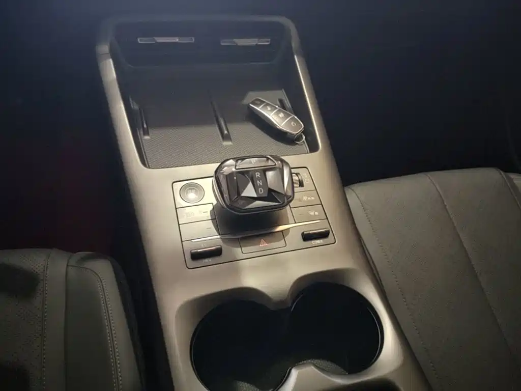 BYD Qin PLUS — миниатюра 14