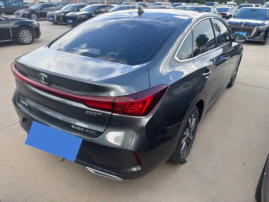 Changan Eado — миниатюра 7