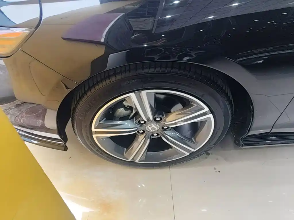 Honda Accord — миниатюра 23