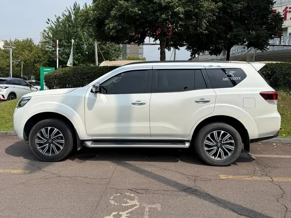 Nissan Terra 2020 2.5L XV 4WD AT Flagship