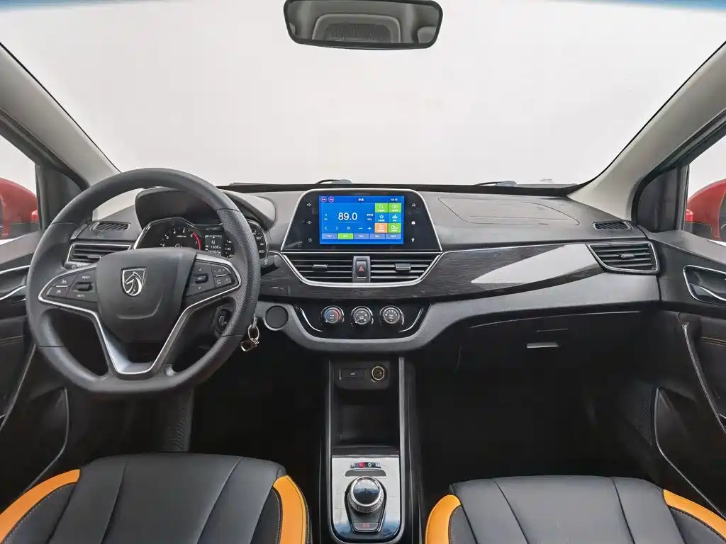 Baojun 310 — миниатюра 5