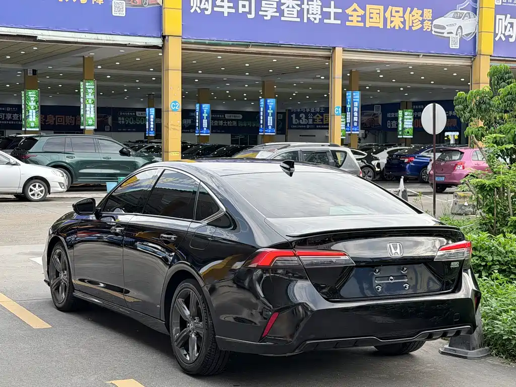 Honda Inspire — миниатюра 13