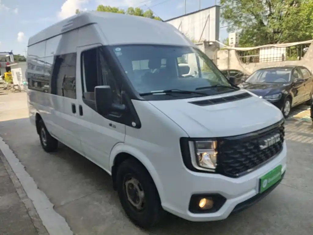 JMC JMC Fushun — миниатюра 4