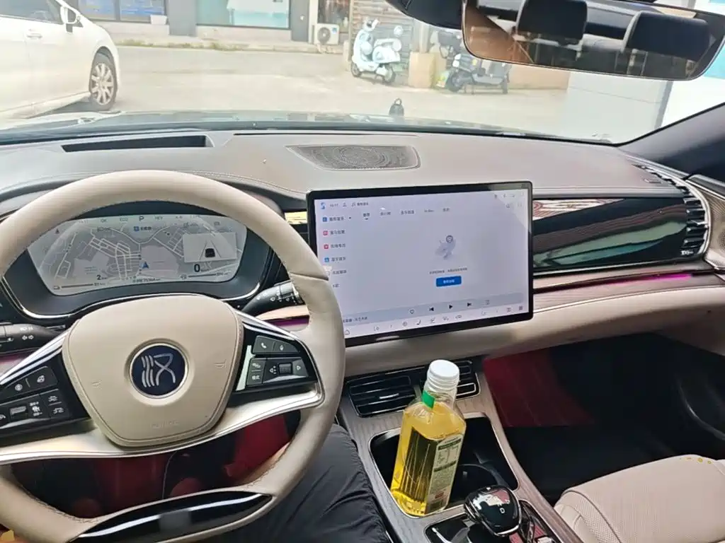 BYD Han — миниатюра 10