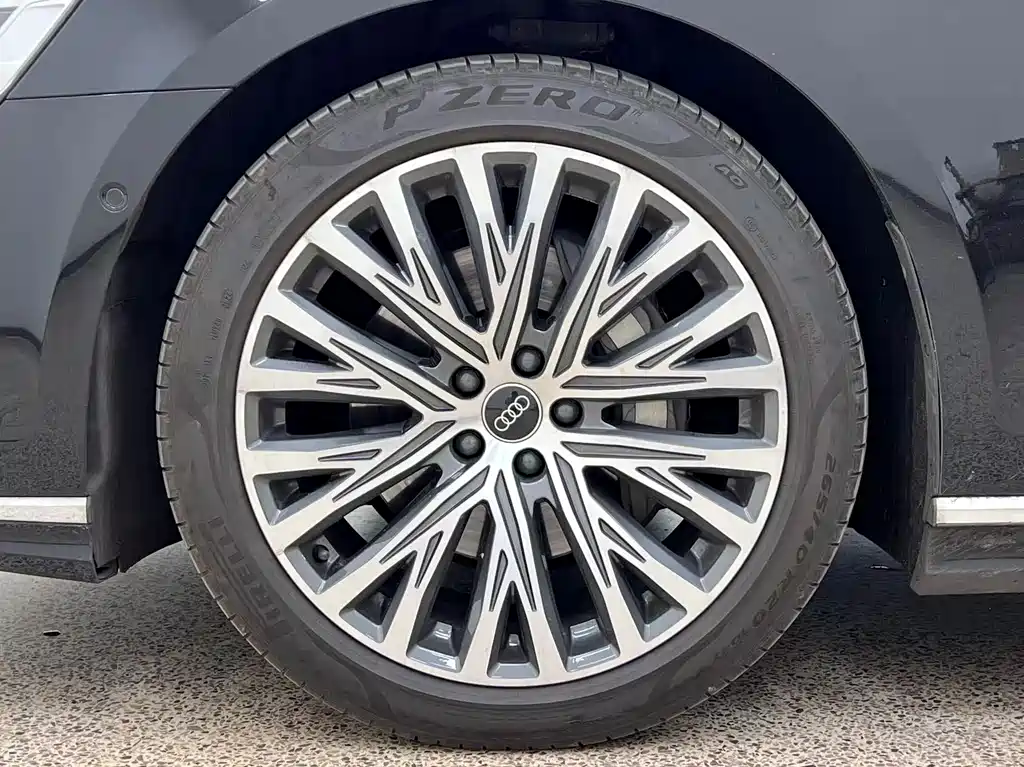 Audi A8 — миниатюра 11