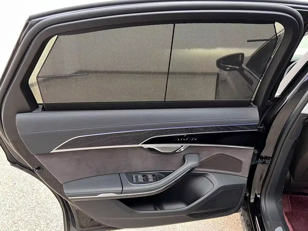 Audi A8 — миниатюра 13