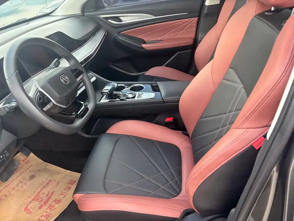 Changan Eado — миниатюра 4
