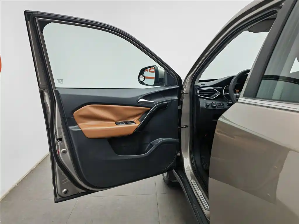 MG GS 2016 1.5TGI TST Luxury