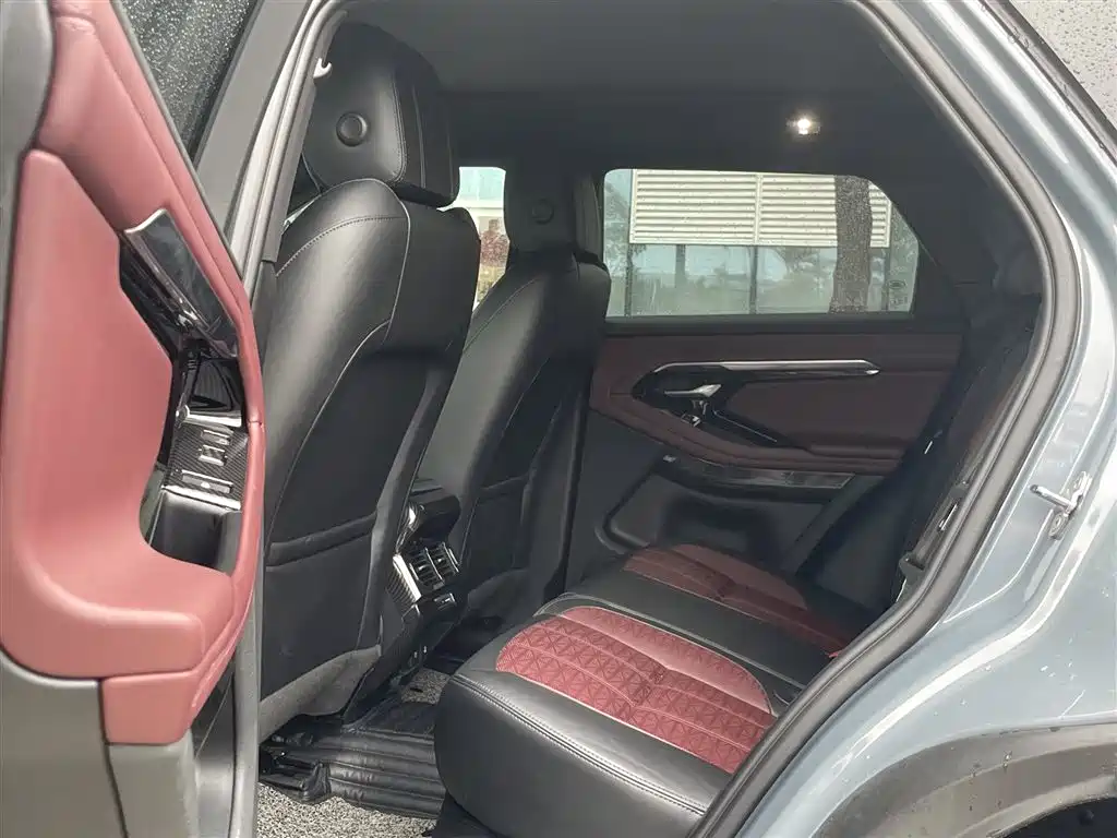 Land Rover Evoque — миниатюра 7