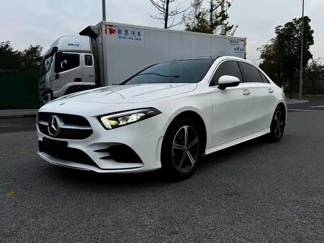MERCEDES-BENZ A CLASS