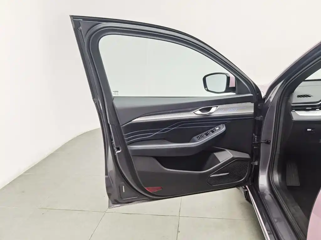 Geely Xingrui — миниатюра 8