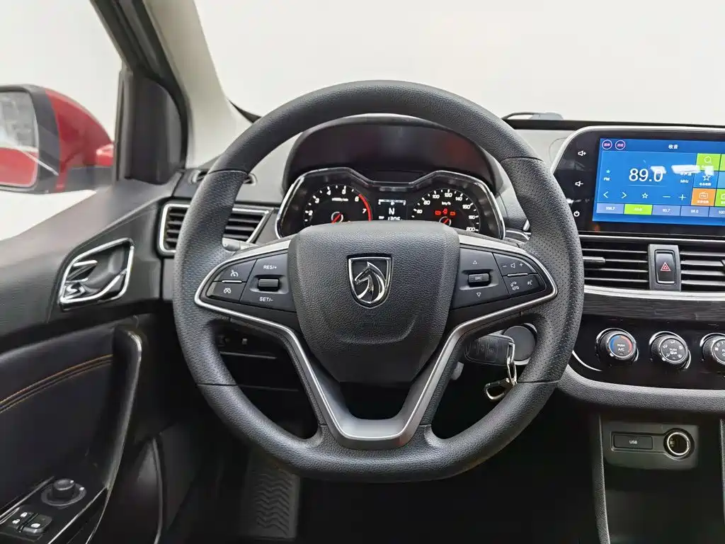 Baojun 310 — миниатюра 11
