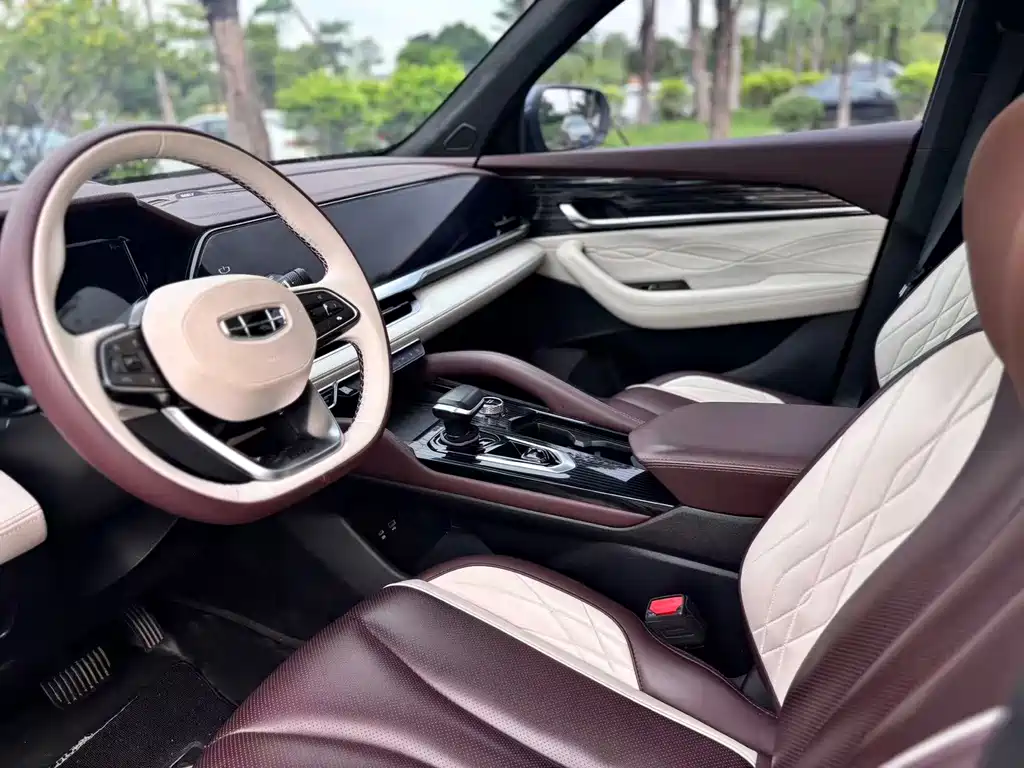Geely Xingyue L — миниатюра 13