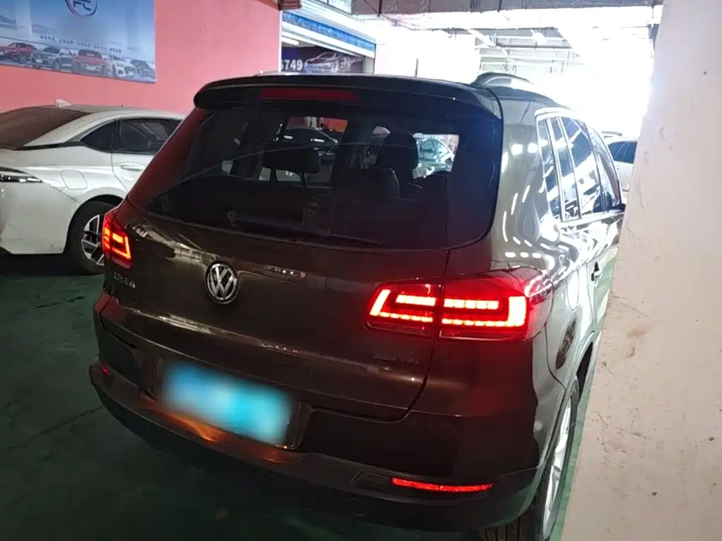 Volkswagen Tiguan — миниатюра 7