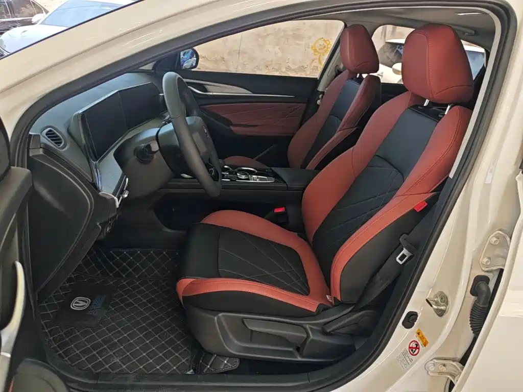 Changan Eado — миниатюра 15