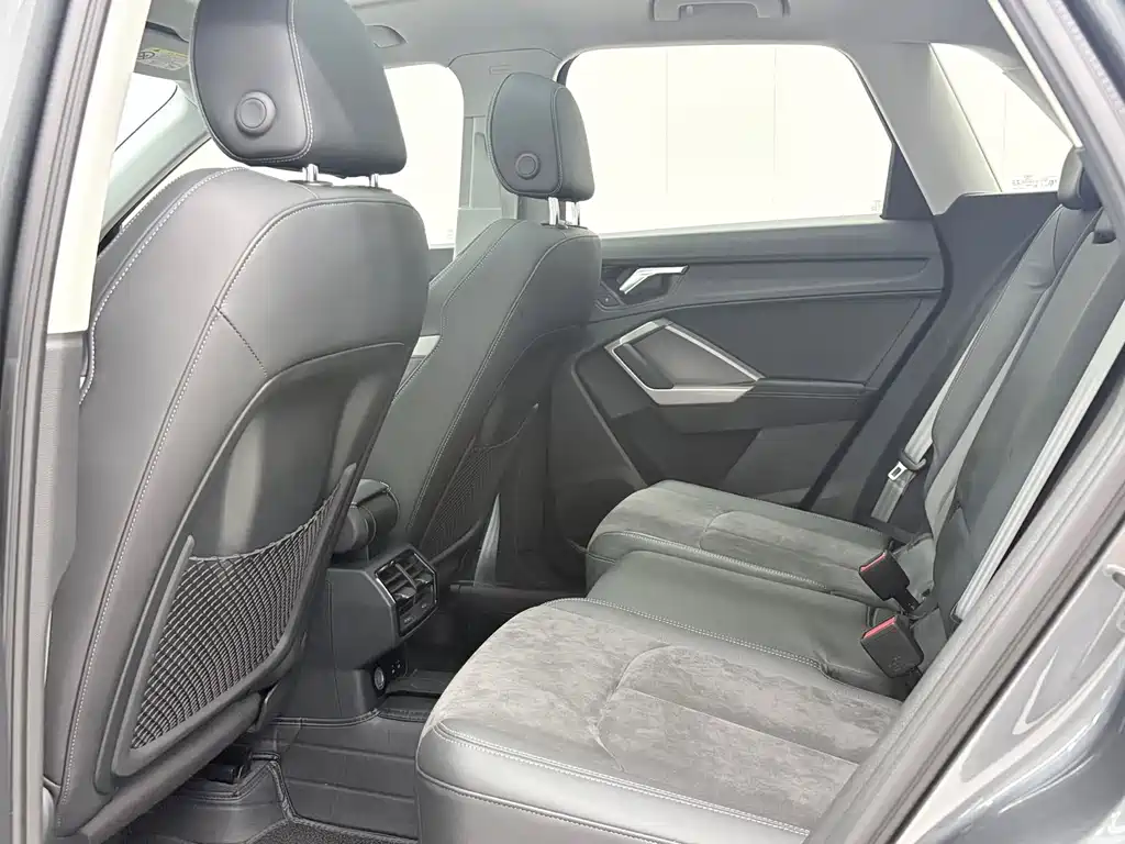 Audi Q3 — миниатюра 16