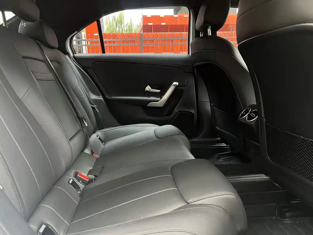 Mercedes-Benz A-Class A 2022 A 200 L Sport
