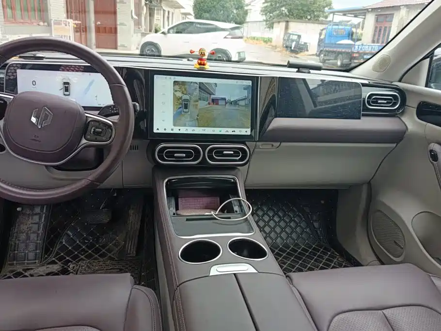 Leapmotor Leapmotor C11 — миниатюра 13