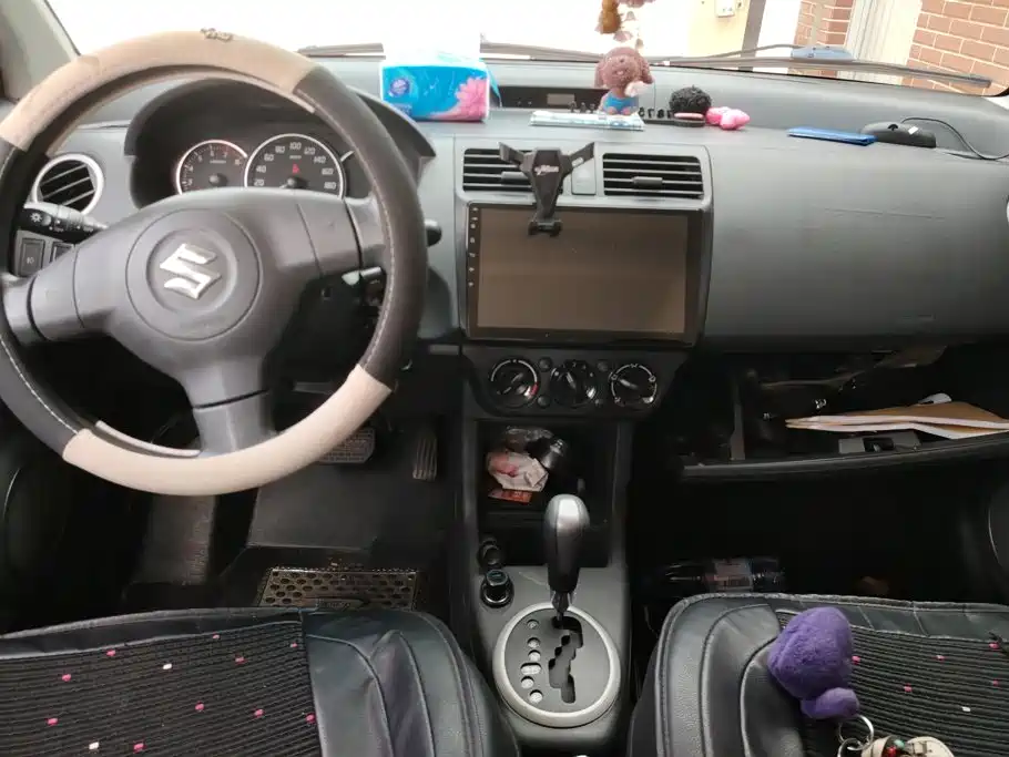 Suzuki Swift — миниатюра 12