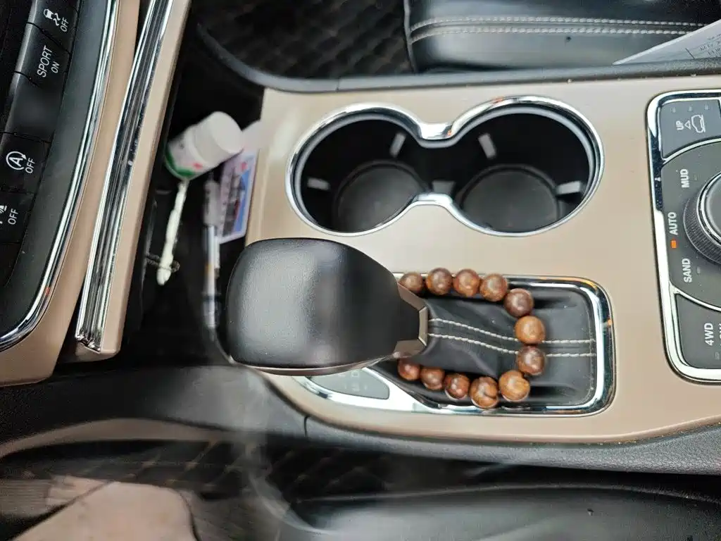 Jeep Grand Cherokee (Import) — миниатюра 7