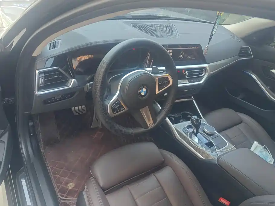 BMW 3 Series — миниатюра 12