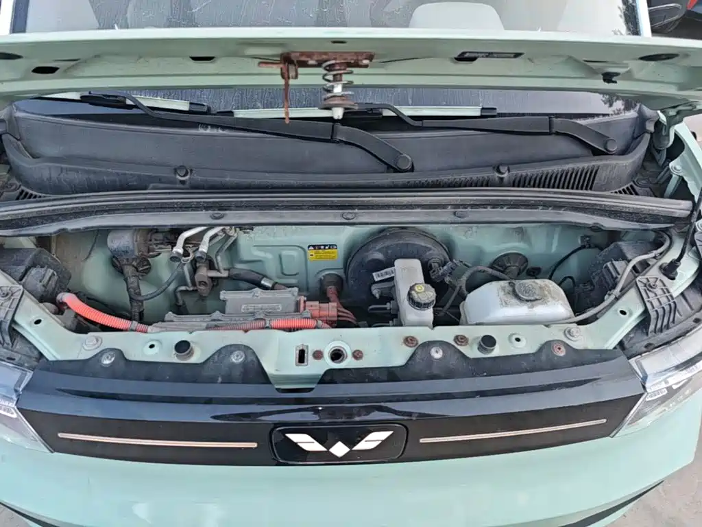 Wuling MINIEV — миниатюра 20