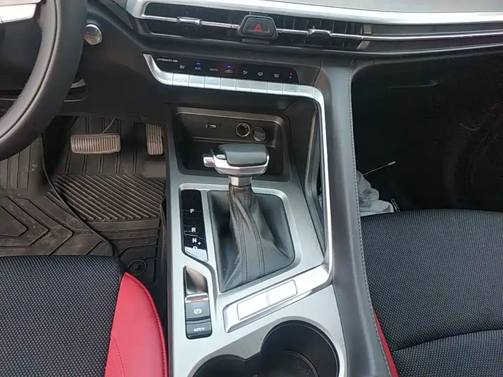 Changan CS35PLUS — миниатюра 14
