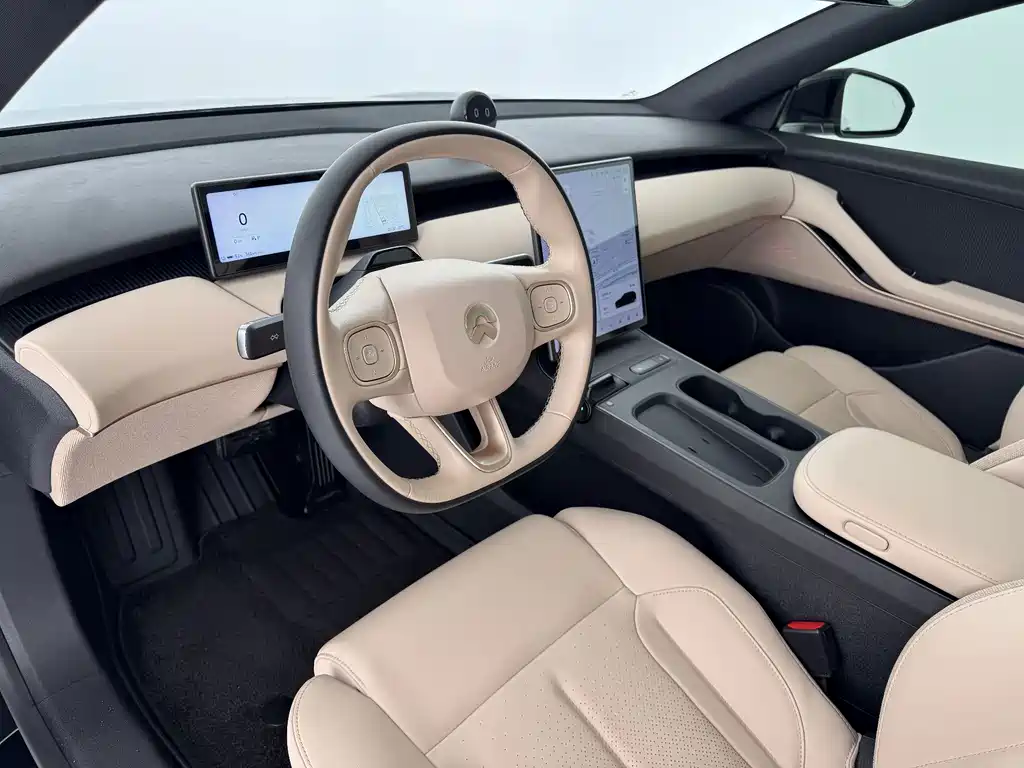NIO ET5T — миниатюра 4