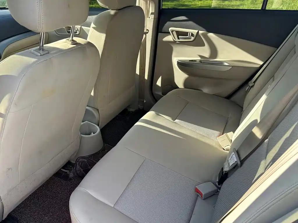 Changan V5 — миниатюра 4