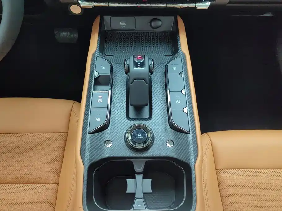 Haval Menglong New Energy — миниатюра 16