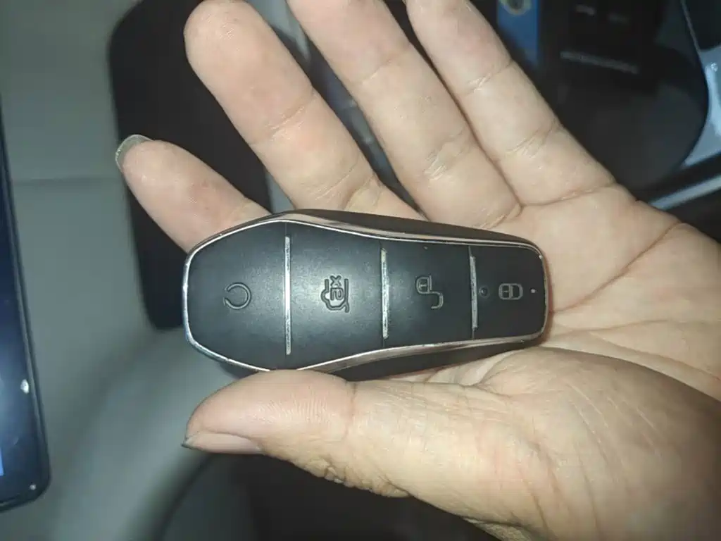 BYD Dolphin — миниатюра 9